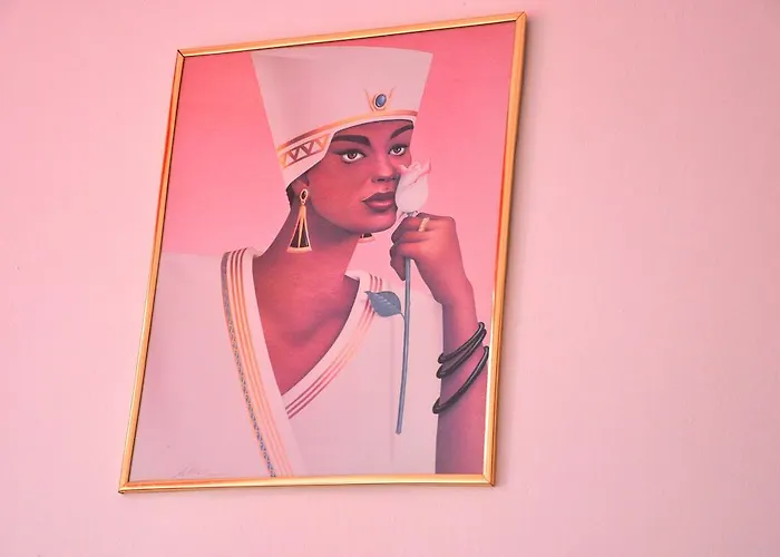 Awangarda بوزنان