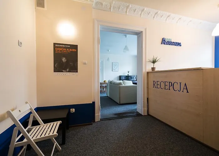 بيت شباب Awangarda *