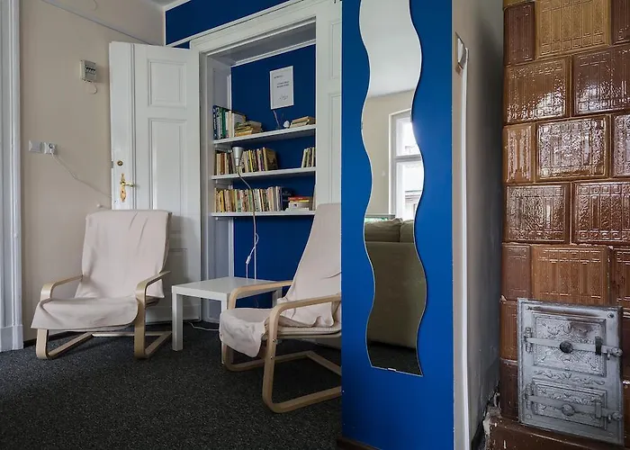 Awangarda * بوزنان