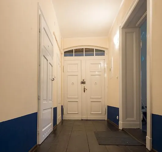 Awangarda * بوزنان