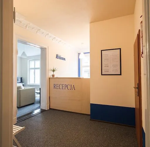 Awangarda Хостел Познань